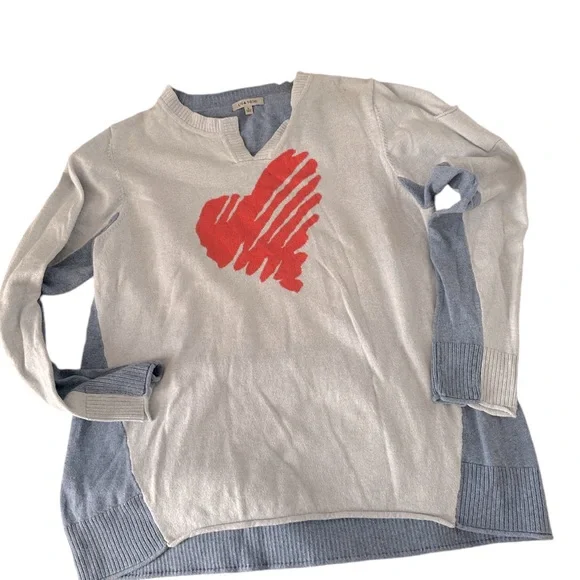 LISA TODD SWEATER - Picture 1 of 8